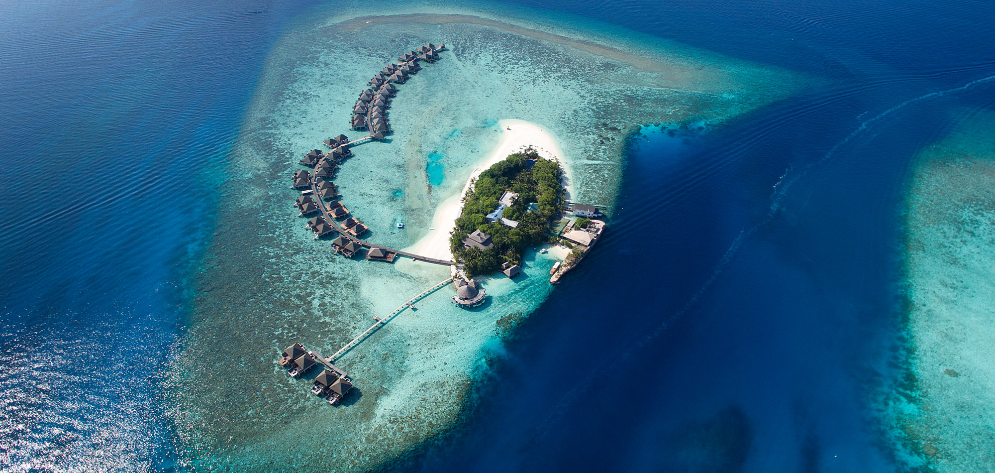 Maldives Tour Package for a Luxurious Stay